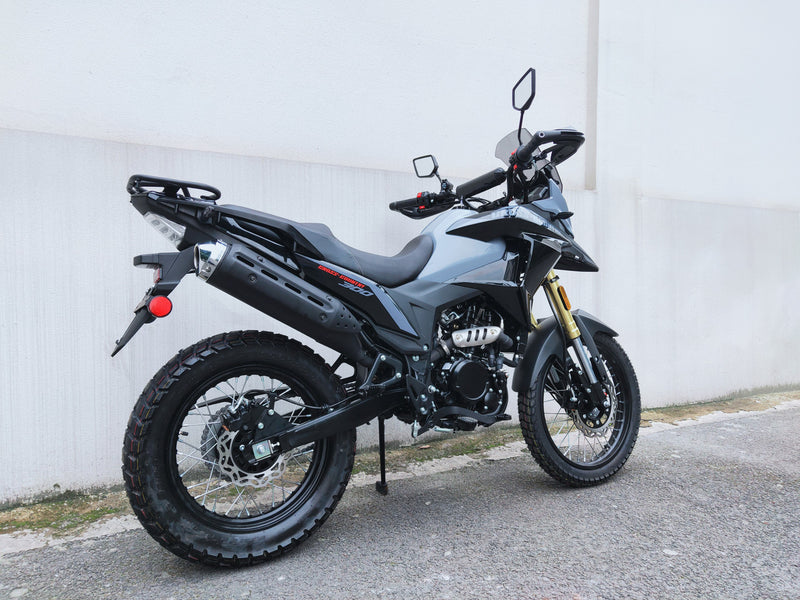 Load image into Gallery viewer, cross country 300 Dirt Bike/ Street Bike EFI Gas Powered Motorcycle

